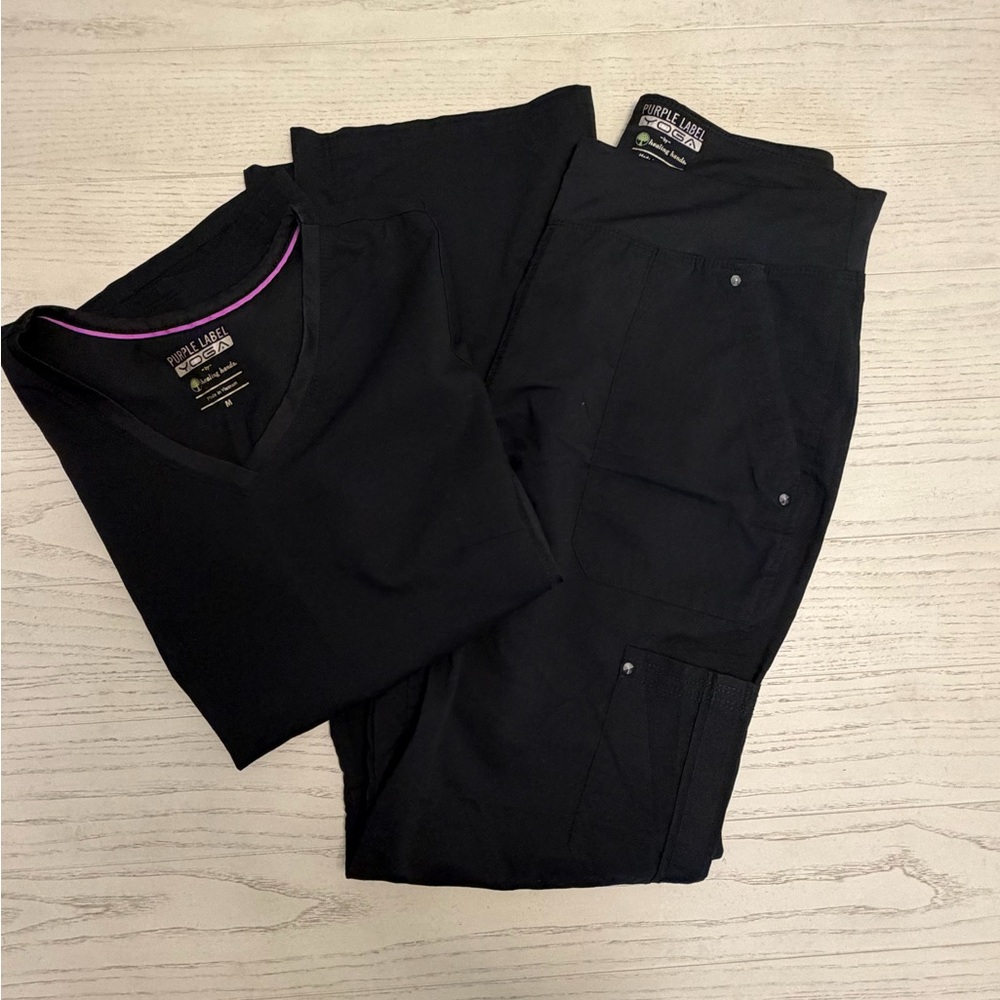 Heal hands purple label yoga-Black scrub set